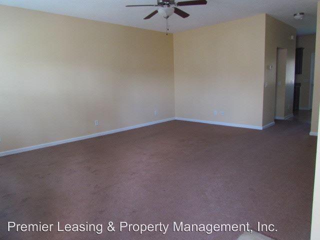 358 Laurel Oak Ln - Photo 3 of 12