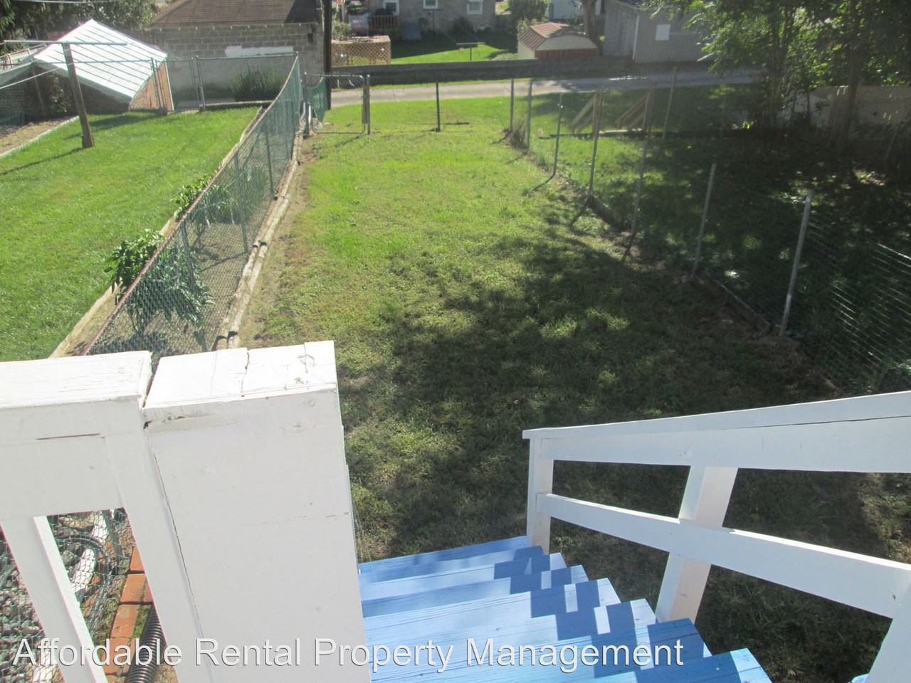 538 Summit Ave - Photo 2 of 12