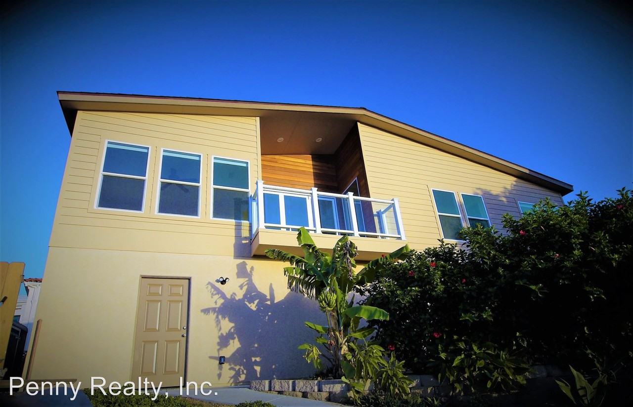 2417 Poinsettia Dr - Photo 2 of 26