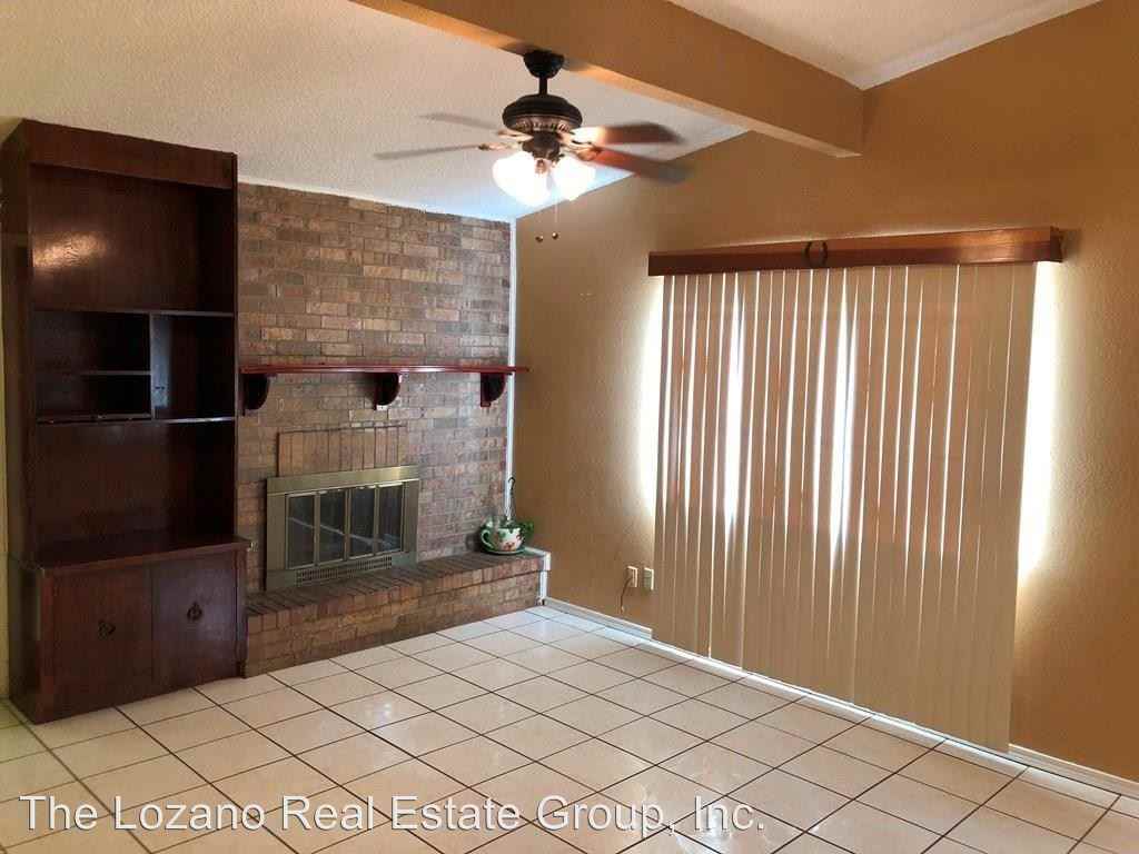 961 Warwick Rd - Photo 2 of 31