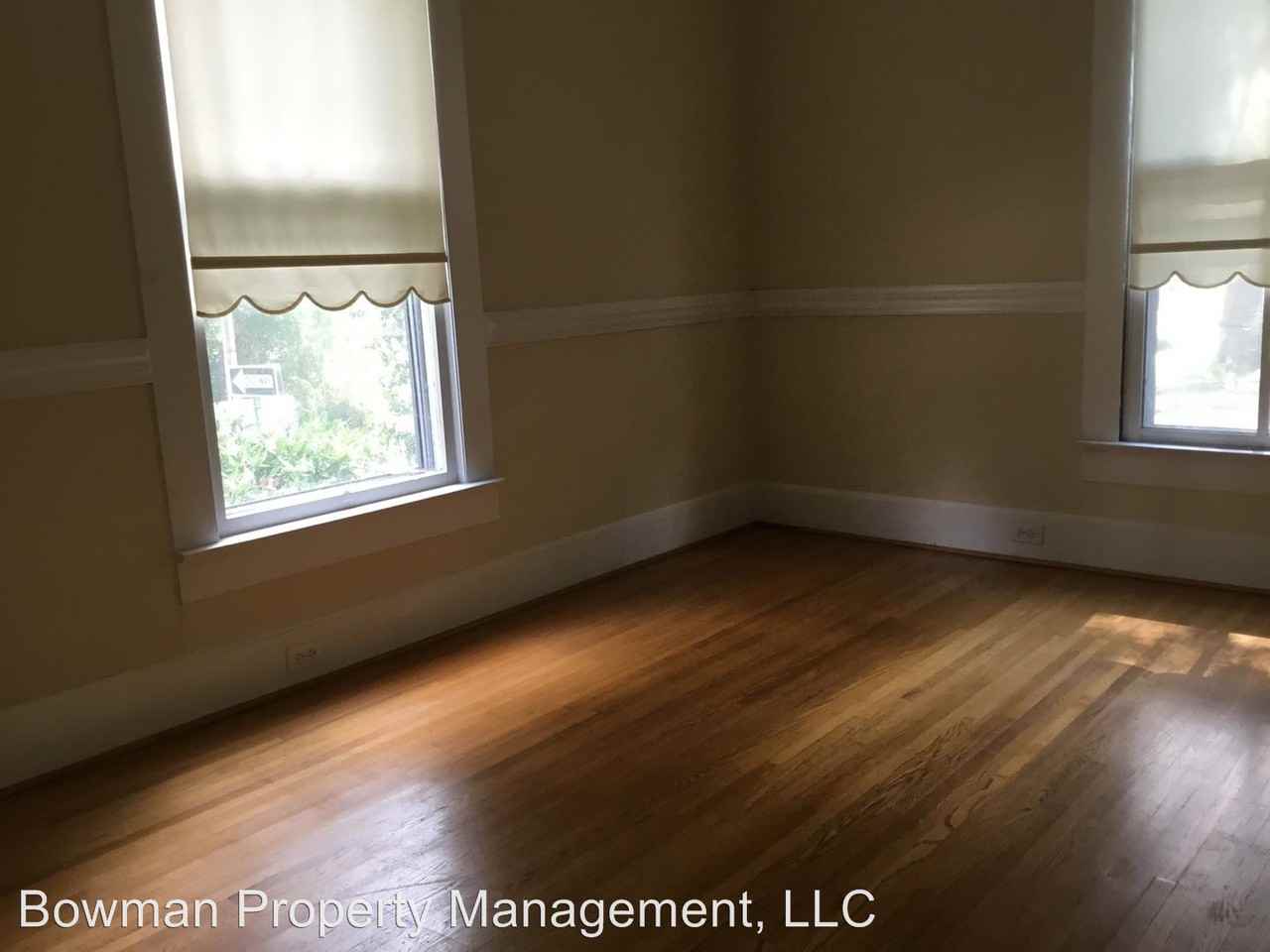 74 Franklin Ave NW - Photo 3 of 12