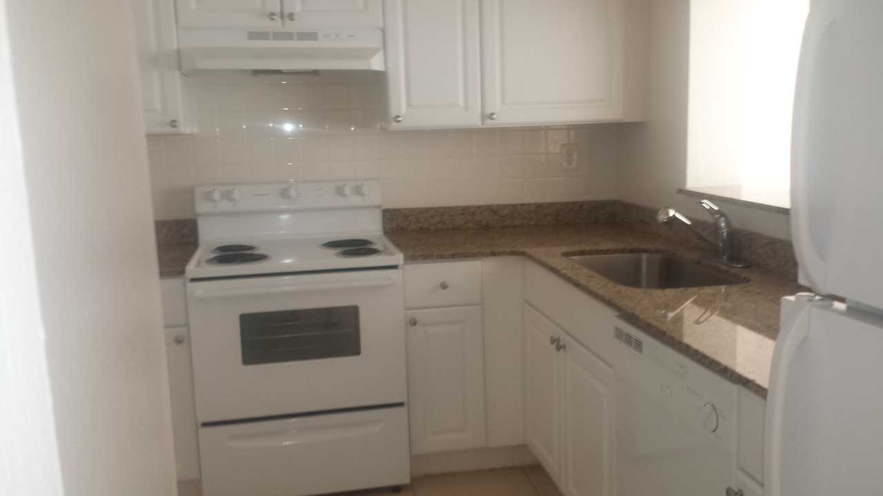 3500 Washington Street - Photo 3 of 9