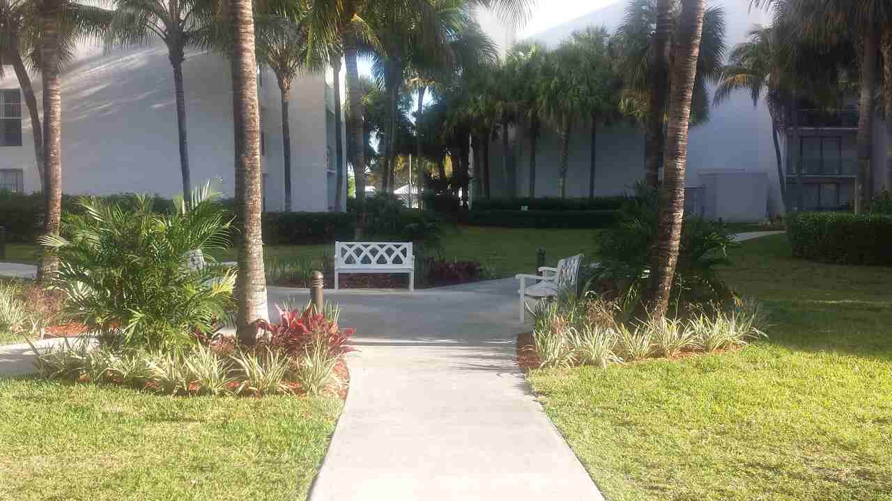 3500 Washington Street - Photo 2 of 9