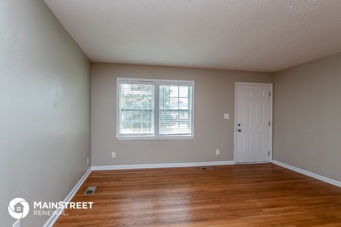 6394 Waikiki Way - Photo 2 of 15