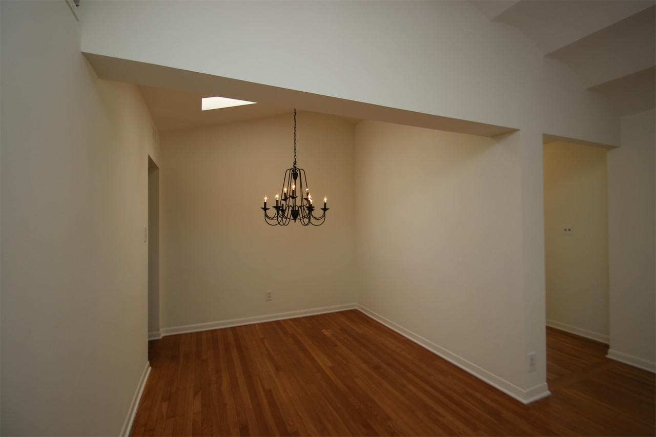 1703 Woodlawn Blvd #BLUE - Photo 6 of 6