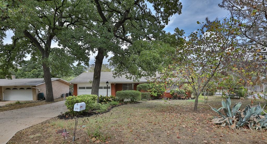 1714 Mariposa Dr - Photo 2 of 6