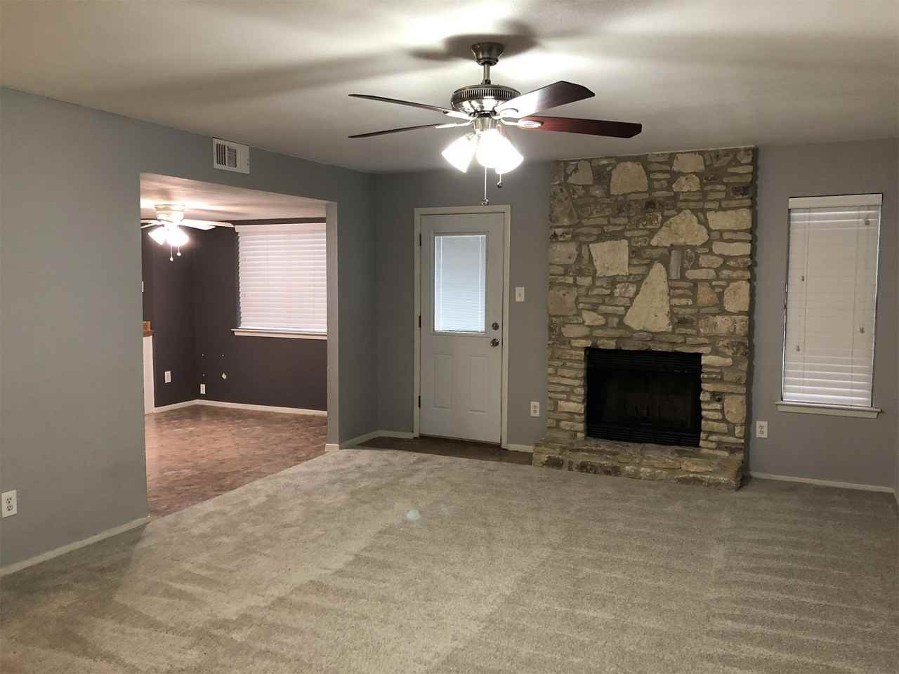 8414 Selway Dr - Photo 4 of 6