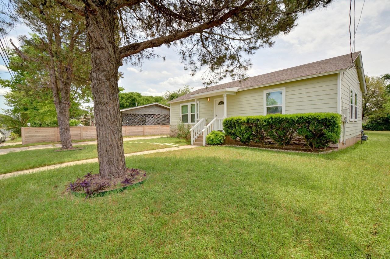 503 503 West Grady Drive - Hw  Team #BLUE - Photo 2 of 6