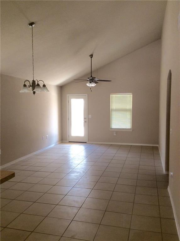 5915 Beechwood - Photo 2 of 12
