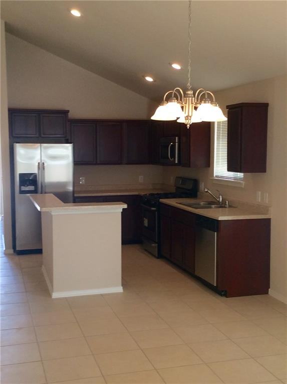 5915 Beechwood - Photo 3 of 12