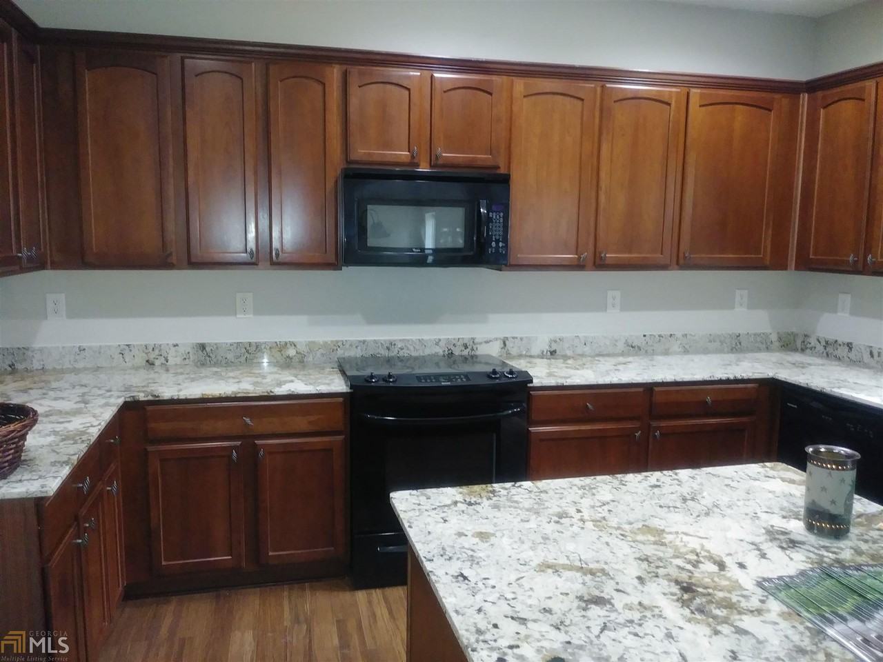 1355 Union Station Dr SE, Lawrenceville, GA 30045 5 bedroom House