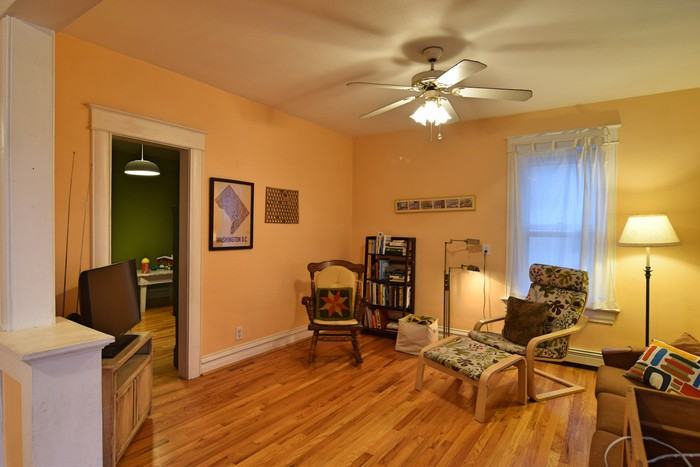 5726 Saulsbury St - Photo 2 of 24