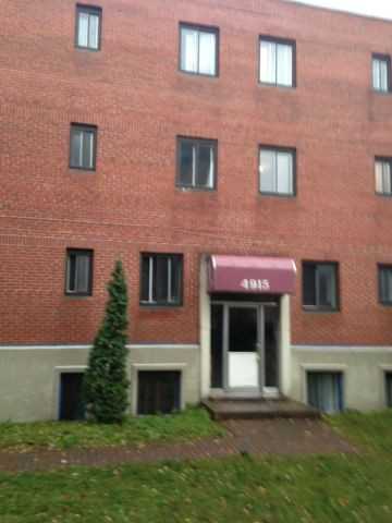 3330 Boulevard EdouardMontpetit 1, Montréal, QC H3T 1K5 1 Bedroom