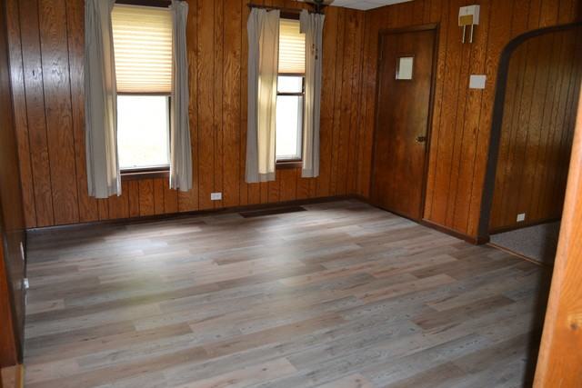 349 E Bluff St - Photo 3 of 18