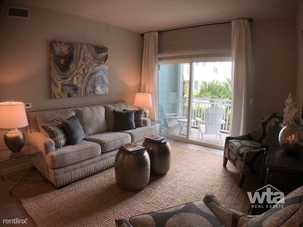 14201 N IH 35 - Photo 3 of 16