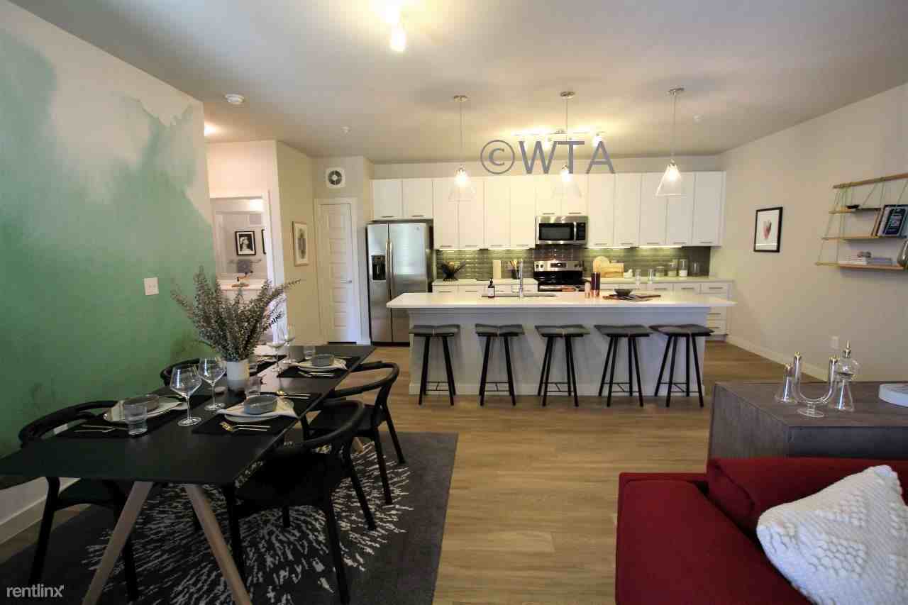 609 Clayton Lane - Photo 3 of 20