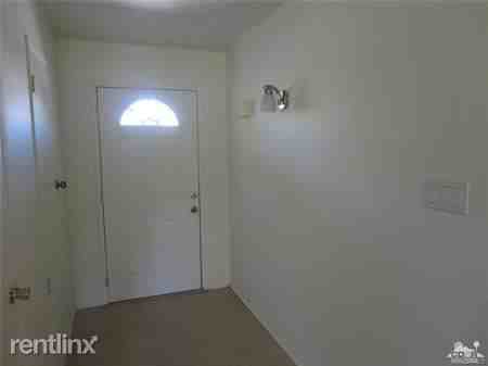 76733 California Dr - Photo 2 of 23