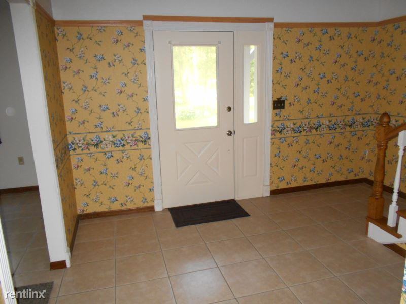 20424 Marguerite Rd - Photo 3 of 13