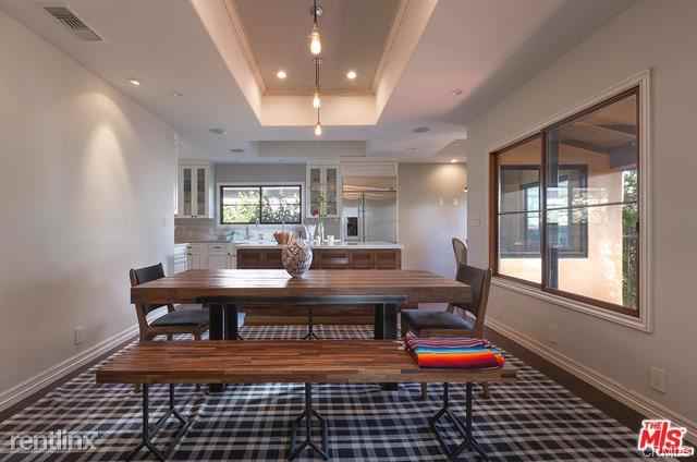 139 S Kilkea Dr - Photo 2 of 20