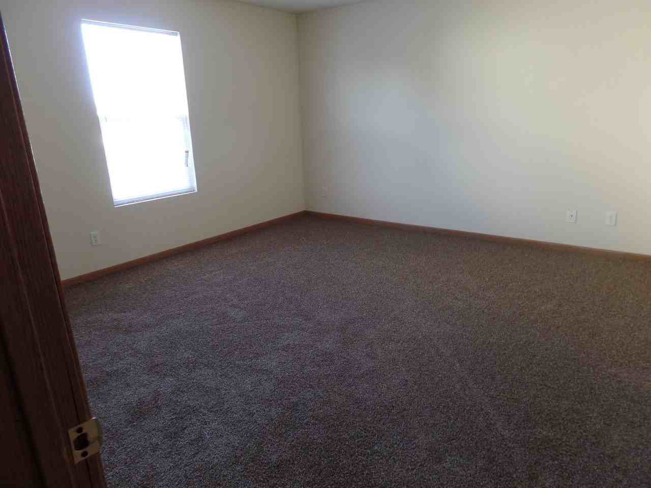 N 25th St Building 3 - Photo 3 of 4