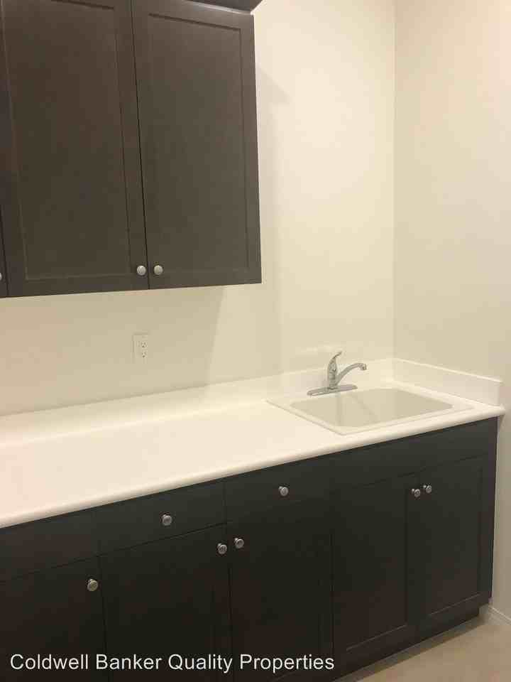 4968 Princess Dr - Photo 2 of 29