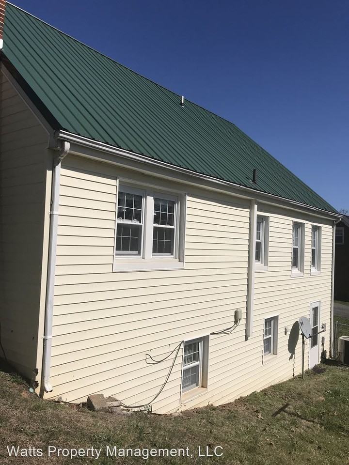 403 Cook Ave - Photo 3 of 13