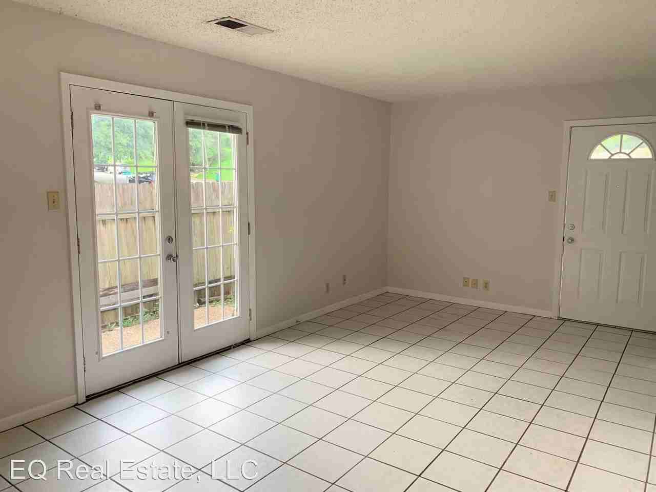 2800 Westhill Drive - Photo 3 of 12