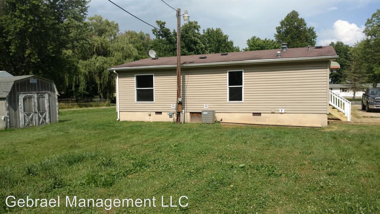 10380 Evelyn Dr - Photo 3 of 9