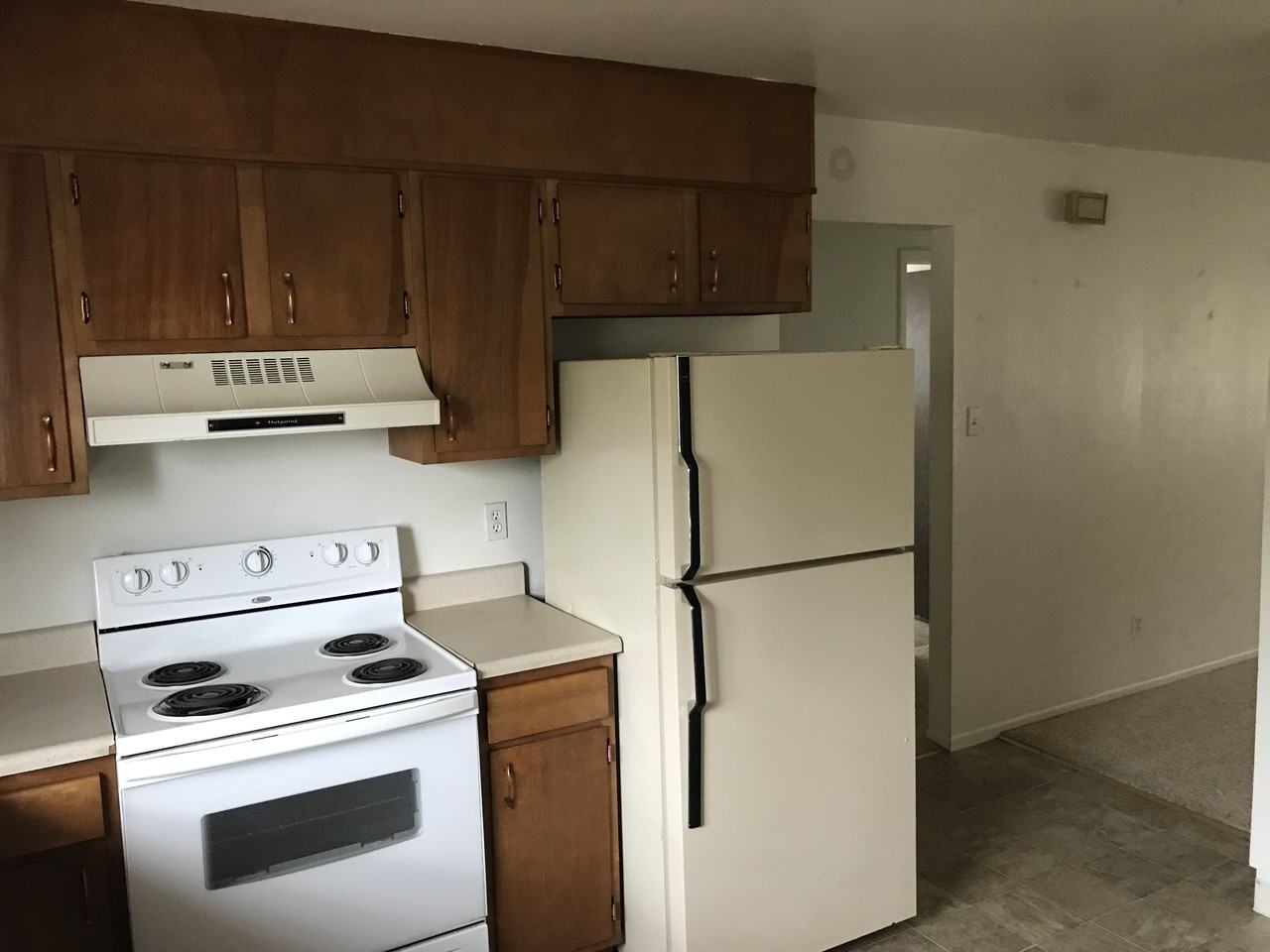 3417 Baltimore Ave - Photo 3 of 6