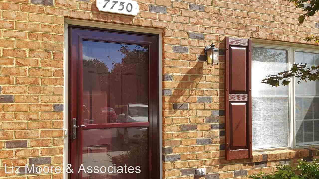 7750 The Points Pl - Photo 2 of 20