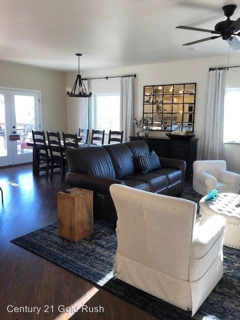 1277 Bella Vista Dr - Photo 3 of 24