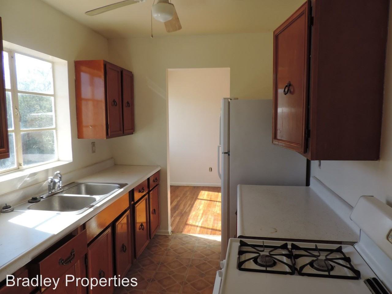 125 Ave De La Loma - Photo 3 of 11