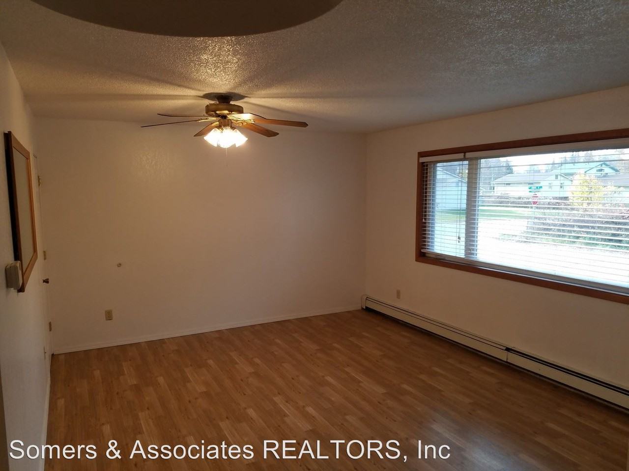 1321 Conrad St - Photo 3 of 17