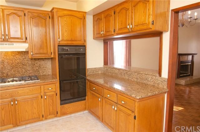 606 N El Molino Ave - Photo 3 of 26