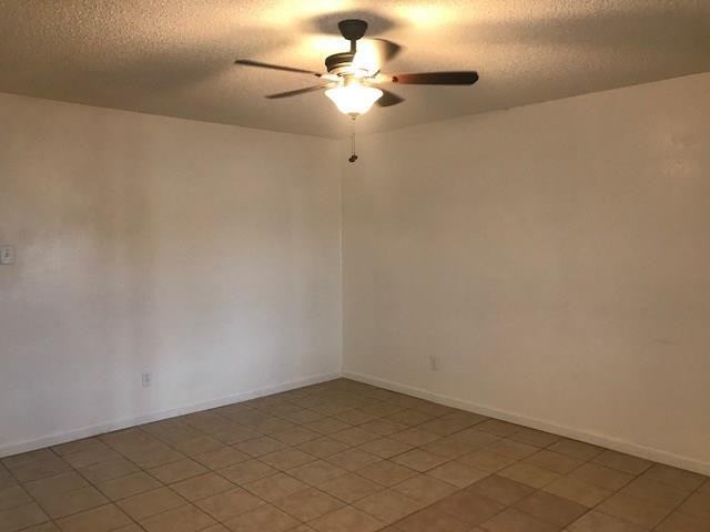 1765 Farleigh Ct - Photo 2 of 10