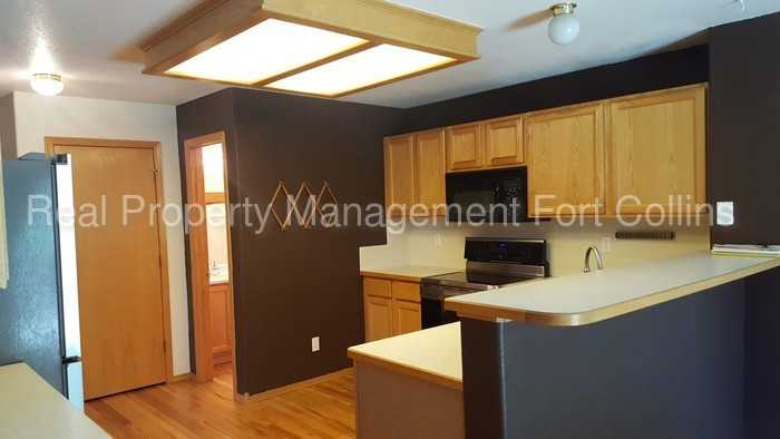 4966 Dakota Dr - Photo 3 of 22