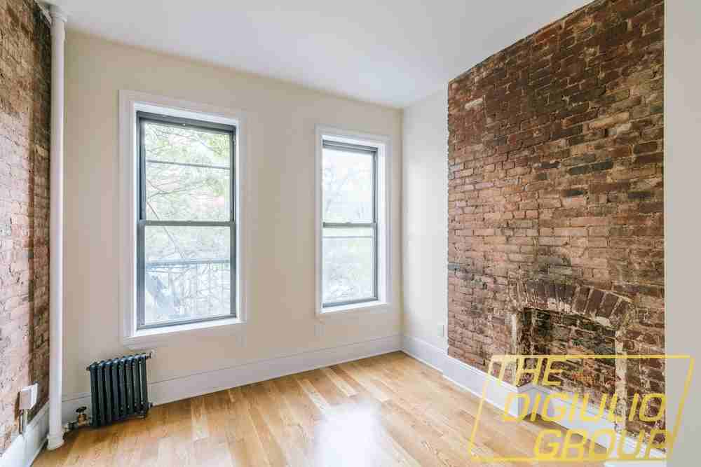 Carmine Street & 6th Avenue #14