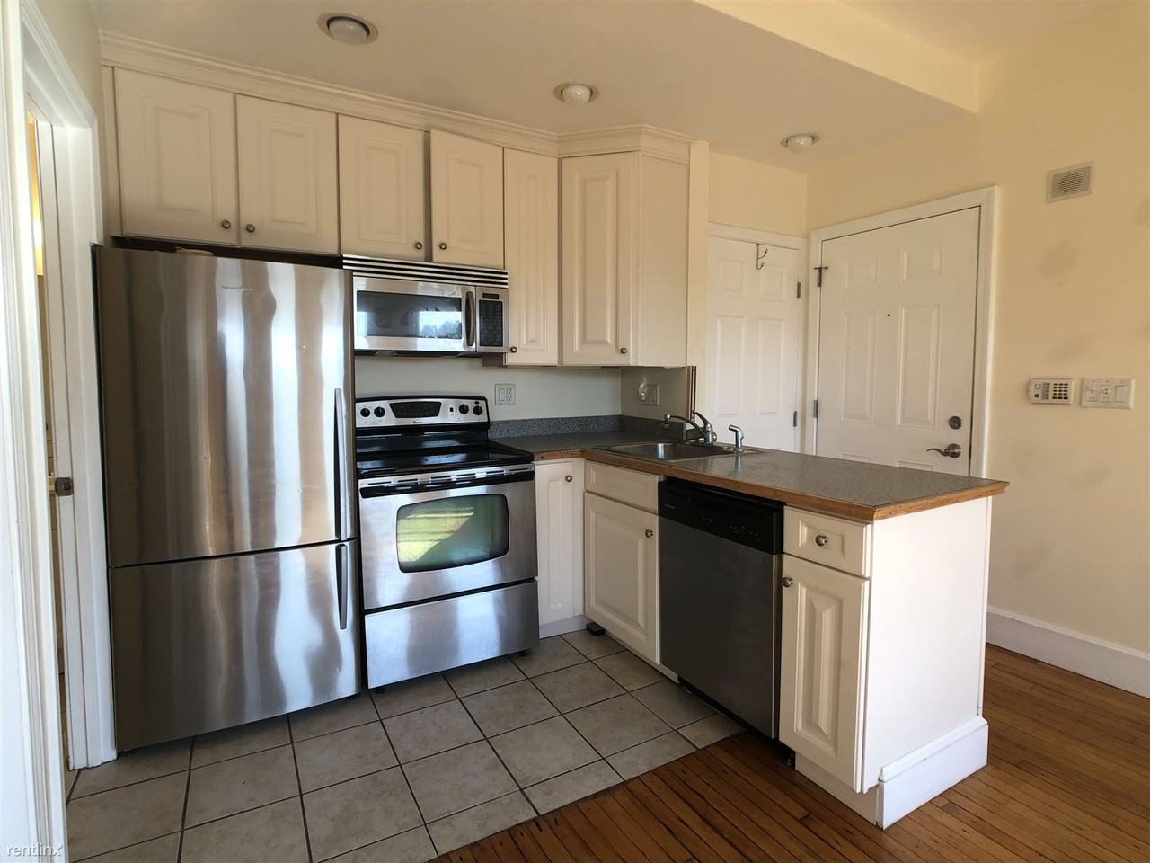 1 Centre Street Ter - Photo 2 of 7