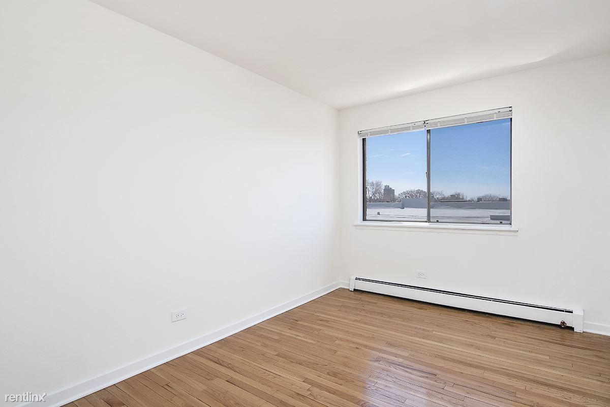 3510 N. Pine Grove - Photo 2 of 11