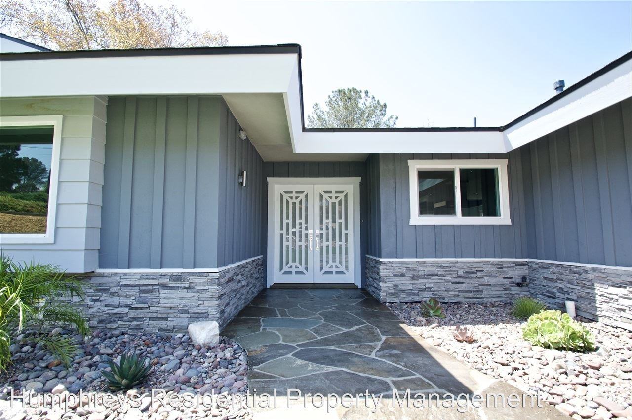 10927 Sunray Pl - Photo 2 of 25