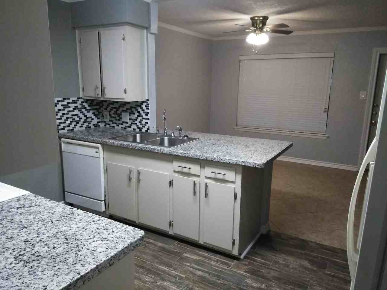 5955 Windswept Dr - Photo 3 of 23