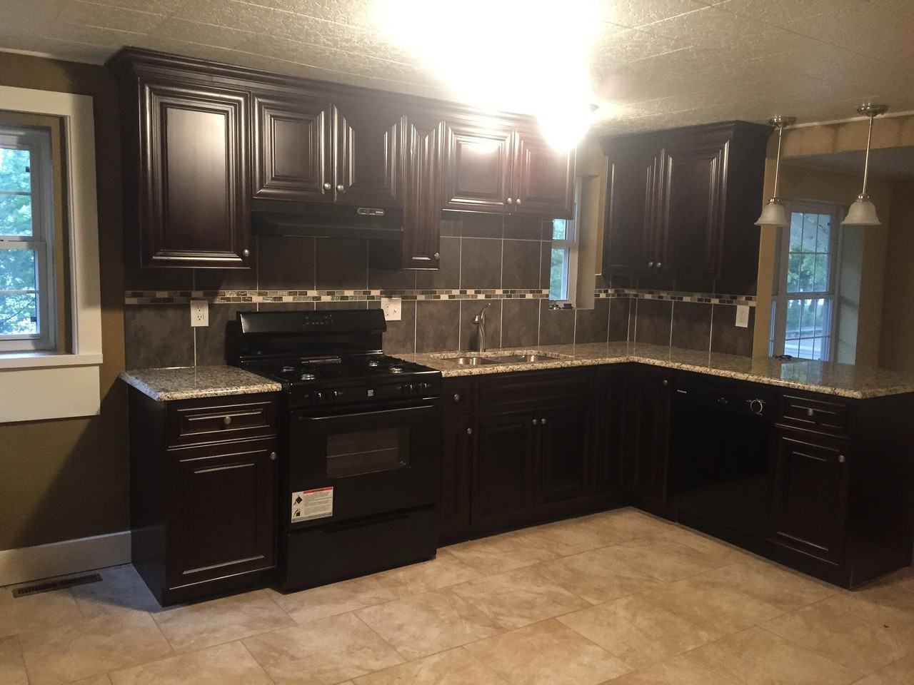 5234 NE Barnes Ave - Photo 2 of 10