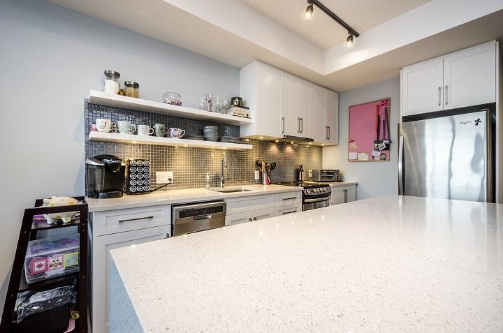 10 Rosemount Avenue - Photo 3 of 12