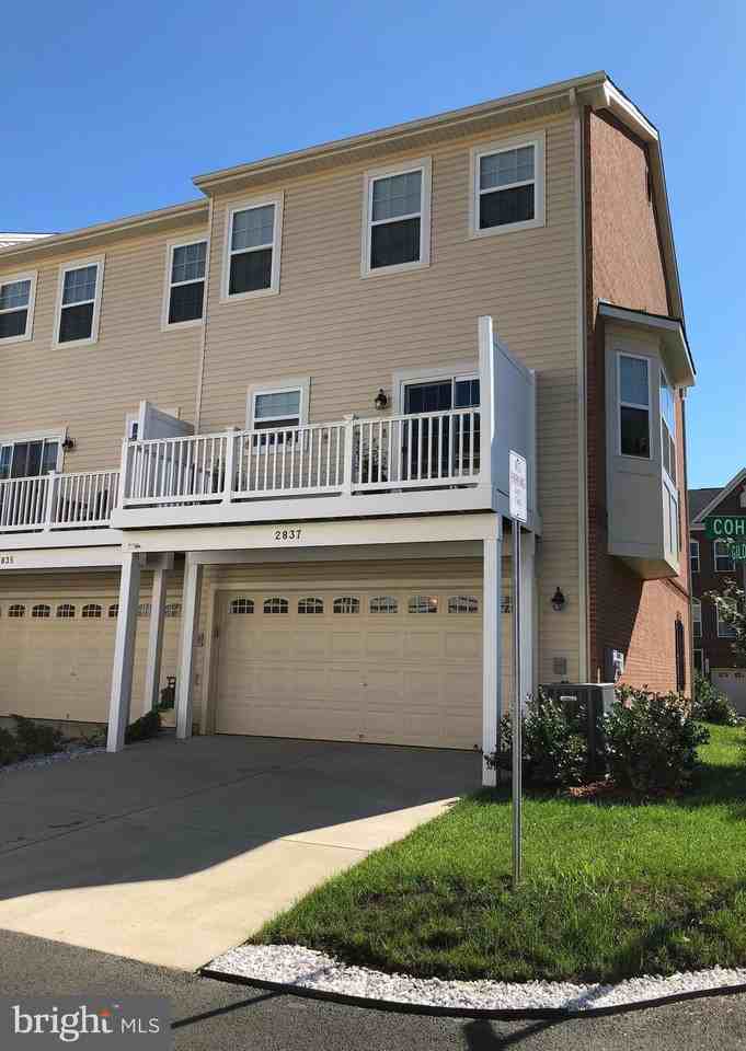 2837 Coppersmith Pl - Photo 2 of 30