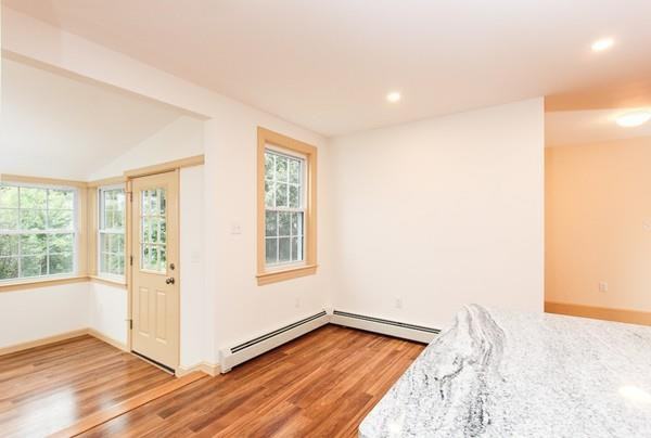 80 Union St - Photo 3 of 14