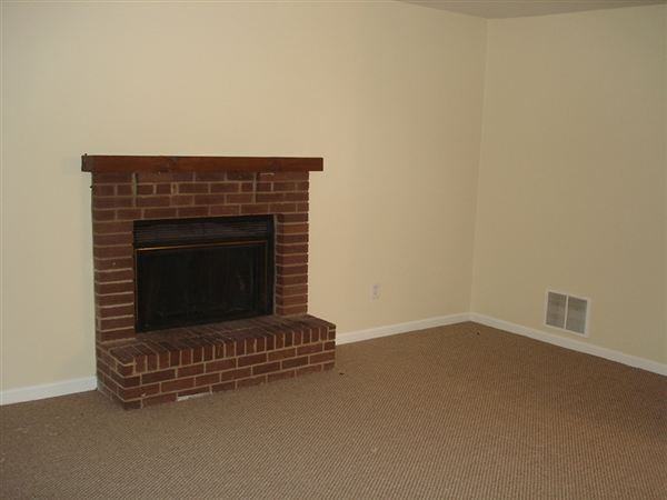 1714 N Marywood Ave - Photo 2 of 11