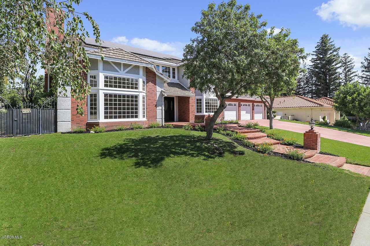 29507 Bertrand Dr - Photo 3 of 50