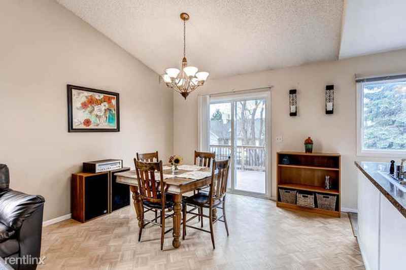 1713 Barnwood Dr - Photo 3 of 6