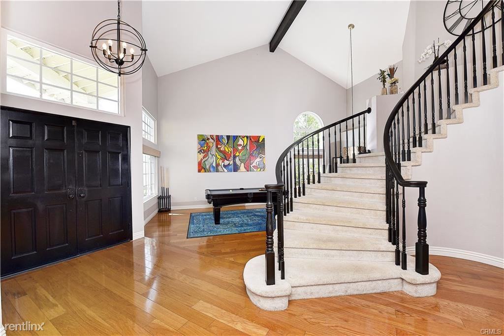 20615 Shadow Rock Ln - Photo 2 of 38