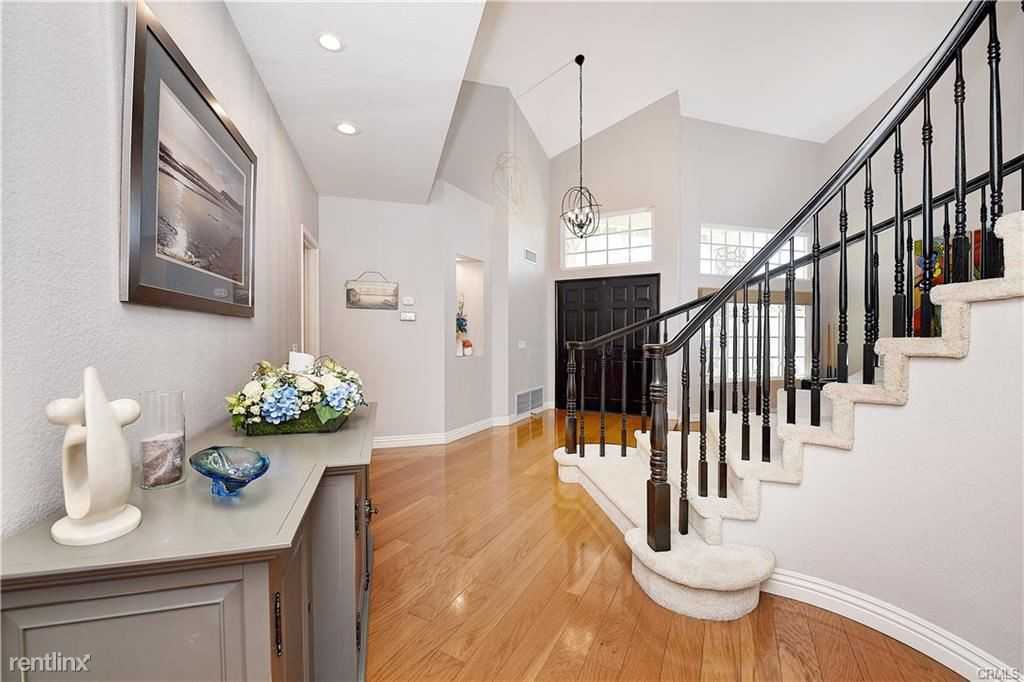 20615 Shadow Rock Ln - Photo 3 of 38